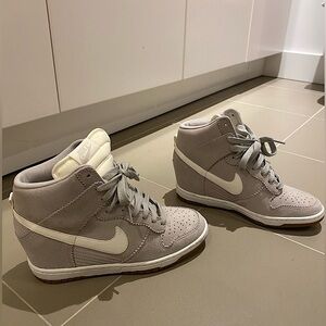 Nike sky Hi dunk grey